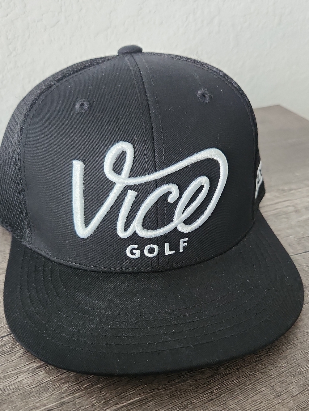 Black Mesh Snapback Hat